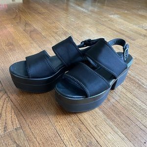 Vagabond Platform Sandals